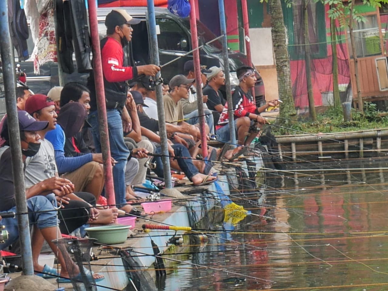 Fishing Together : Building Friendship & Friendship of SSI People